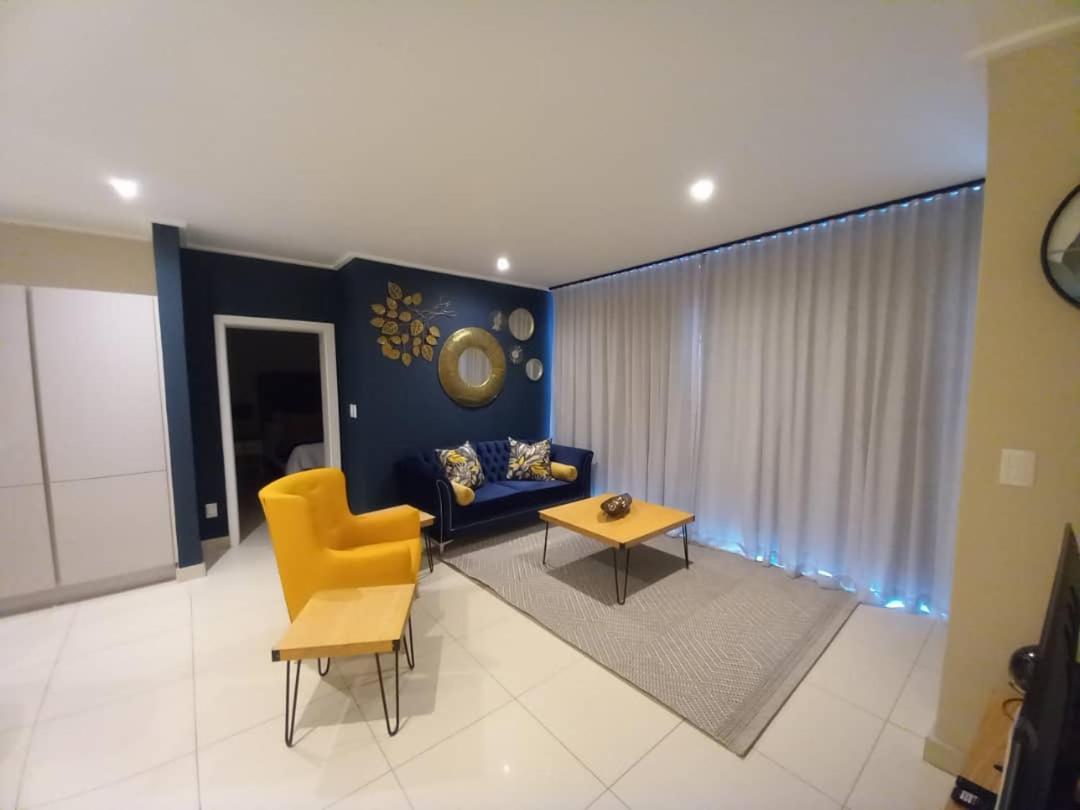 The Pier No. 7 Apartment Swakopmund Bagian luar foto