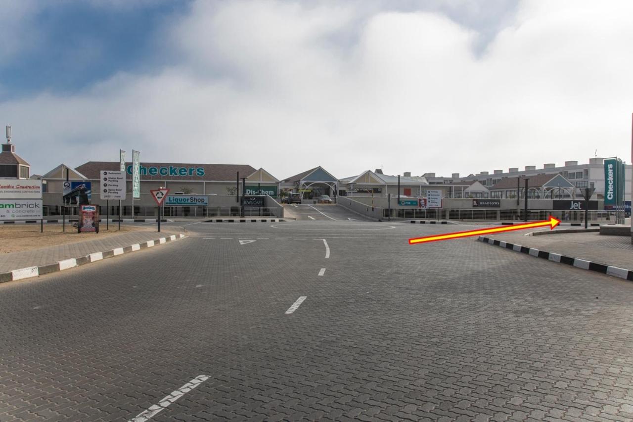 The Pier No. 7 Apartment Swakopmund Bagian luar foto